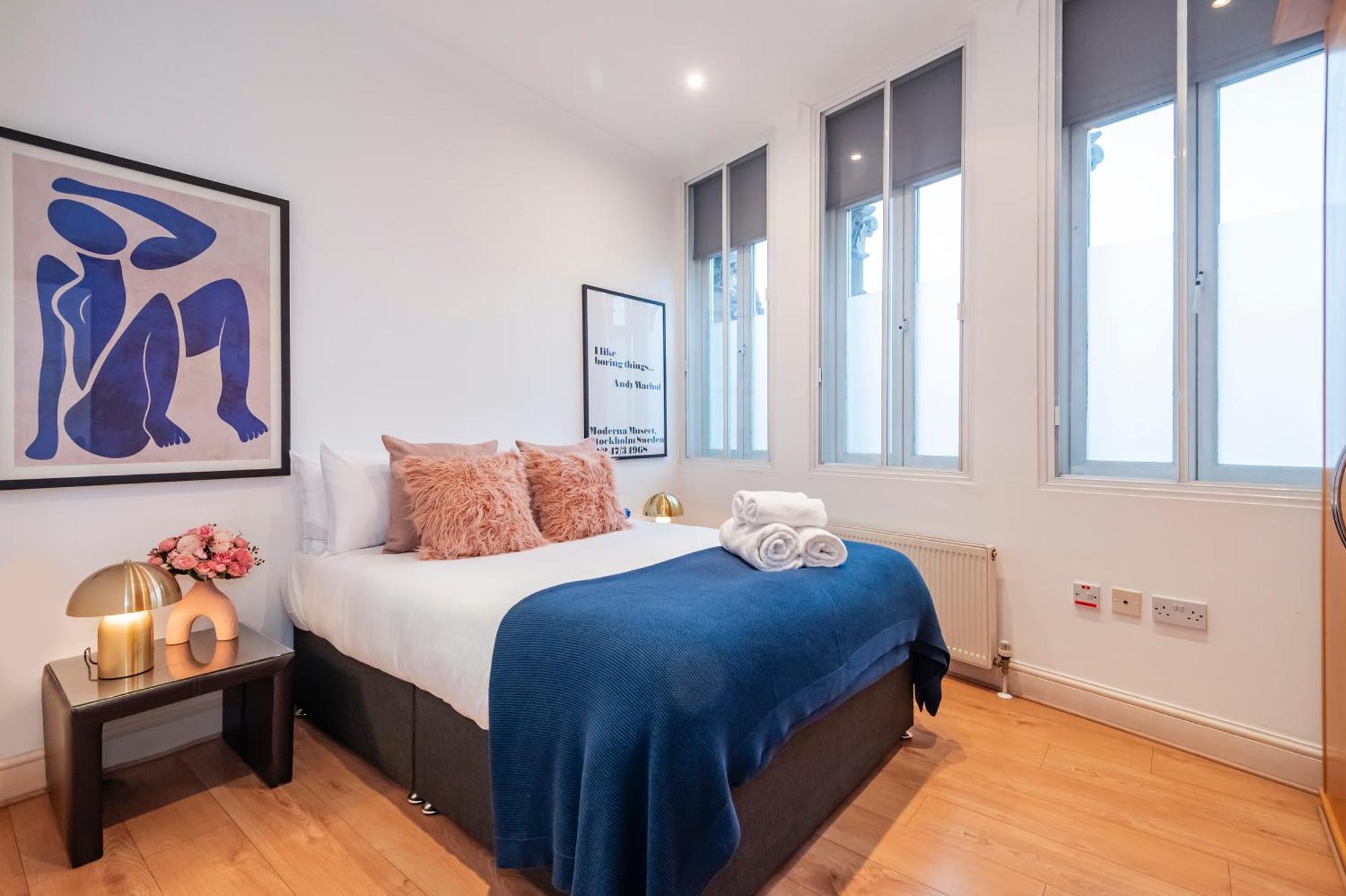Welcome Theatreland Apartment