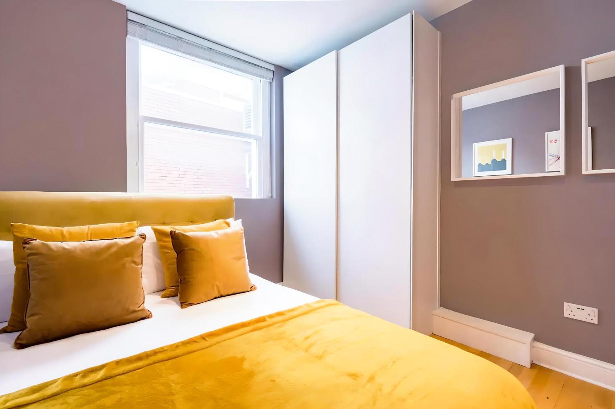 Welcome Theatreland Apartment